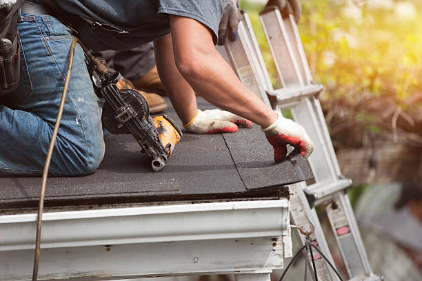 Best Flat Roof Repair Services  in Hurley, WI
